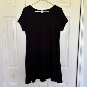 Old Navy dress, size M.